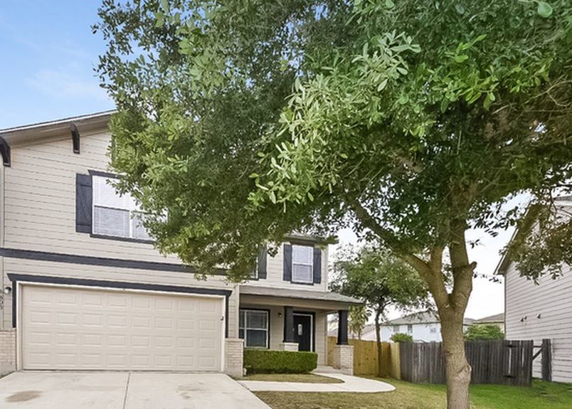 Mesa Vis, San Antonio, TX 78224, Foreclosure 193,000 3BD / 2.5BH