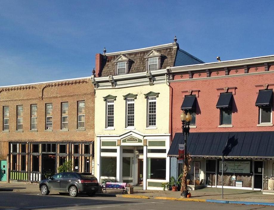 S Broadway St, Cassopolis, MI 49031, Foreclosure 63,900 3BD / 3BH