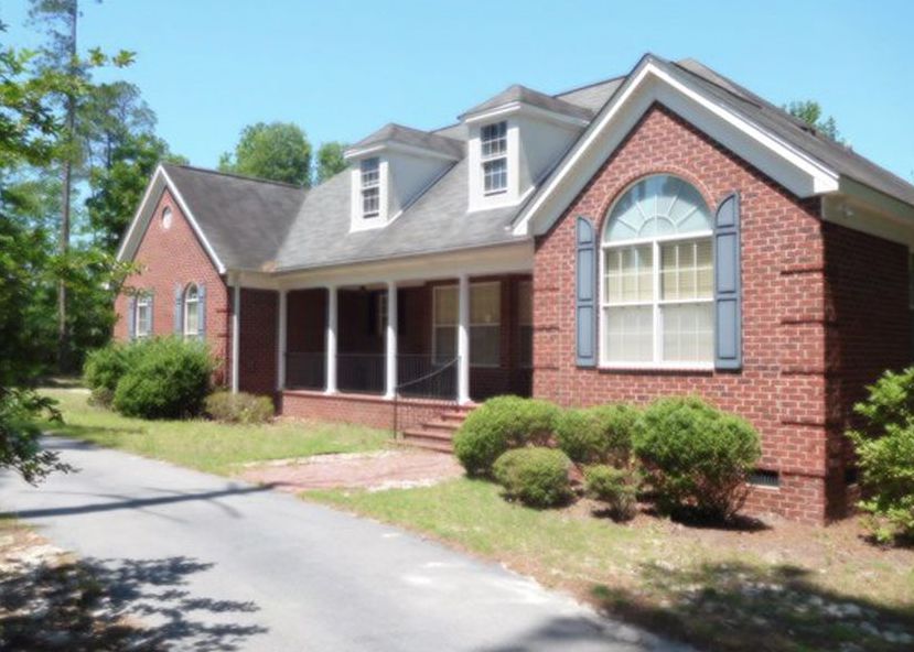 Heritage Dr, Camden, SC 29020, Foreclosure 144,900 3BD / 3BH