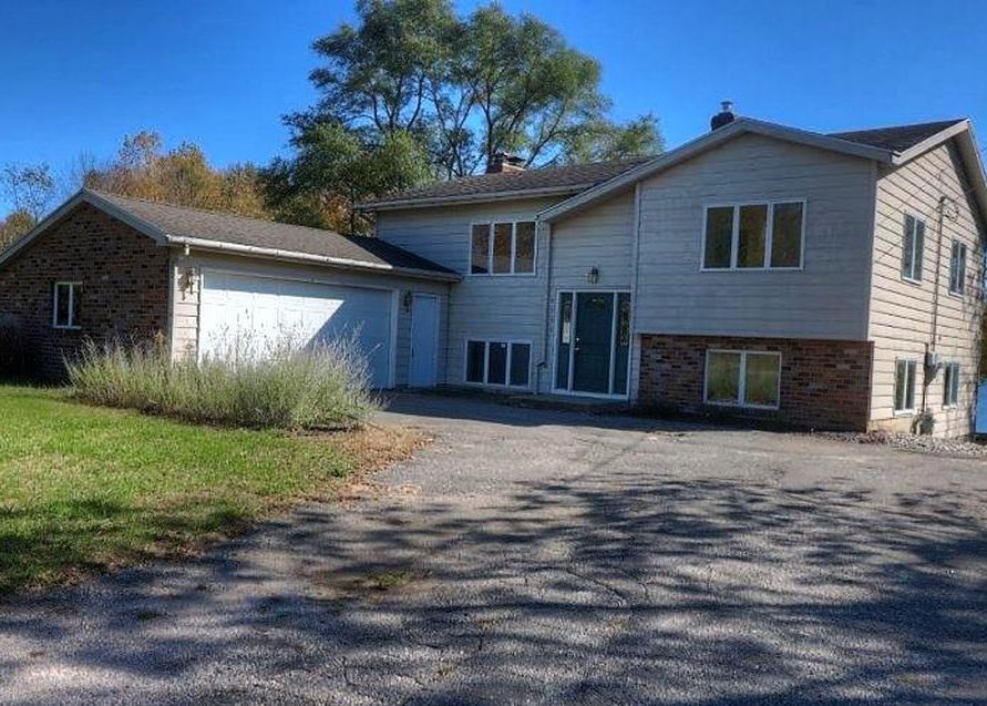 10 Mile Rd Ne, Rockford, MI 49341, Foreclosure 214,900 4BD / 2BH Foreclosure Listing