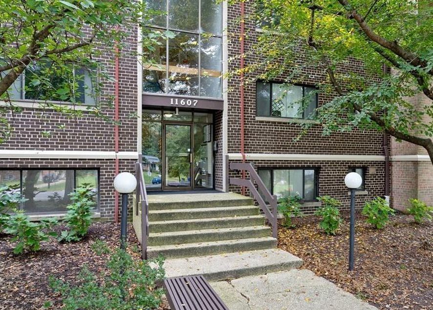 Elkin St Apt 126, Silver Spring, MD 20902, Foreclosure 169,900 2BD