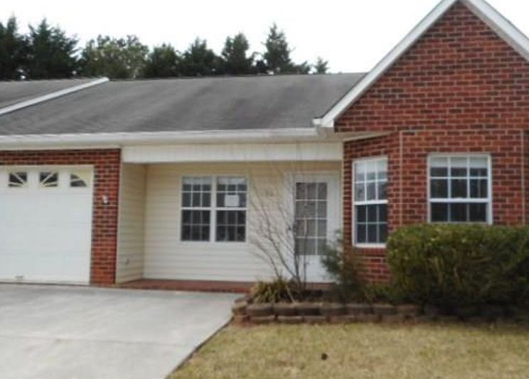 Bethania Oaks Cir, Pfafftown, NC 27040, Foreclosure 68,000 3BD