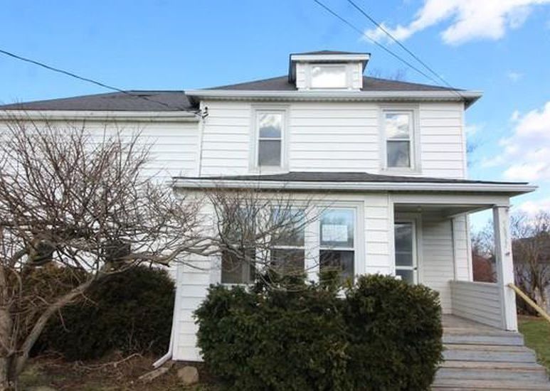 Stone Rd, Lockport, NY 14094, Foreclosure 65,000 4BD / 1.5BH Foreclosure Listing 28771682