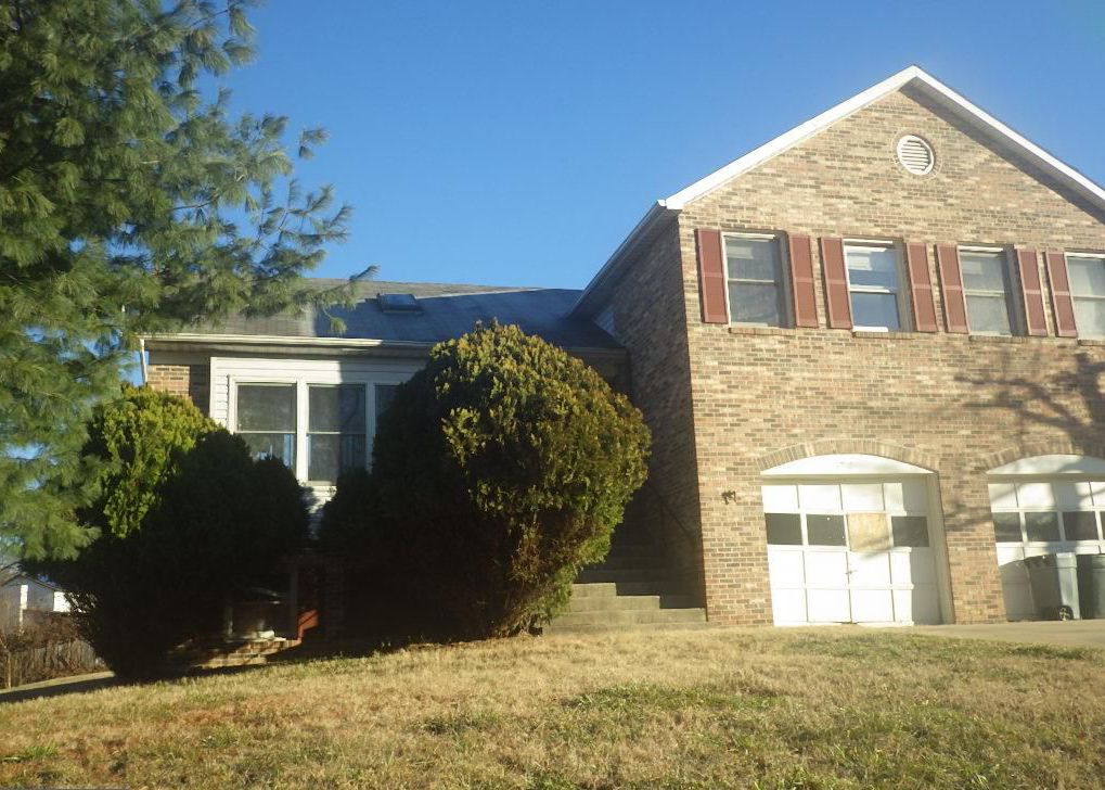 Mclain Ave, Lanham, MD 20706, Foreclosure 315,100 5BD / 3BH