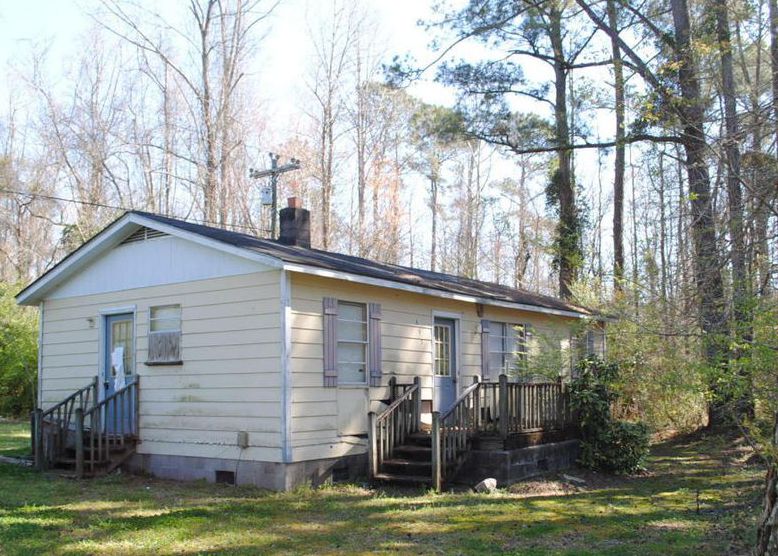 Wooten Rd, Maple Hill, NC 28454, Foreclosure 14,900 3BD / 1BH