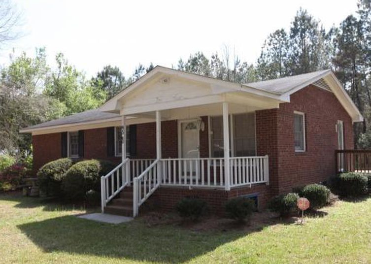 Old Whiteville Rd, Lumberton, NC 28358, Foreclosure 24,800 2BD