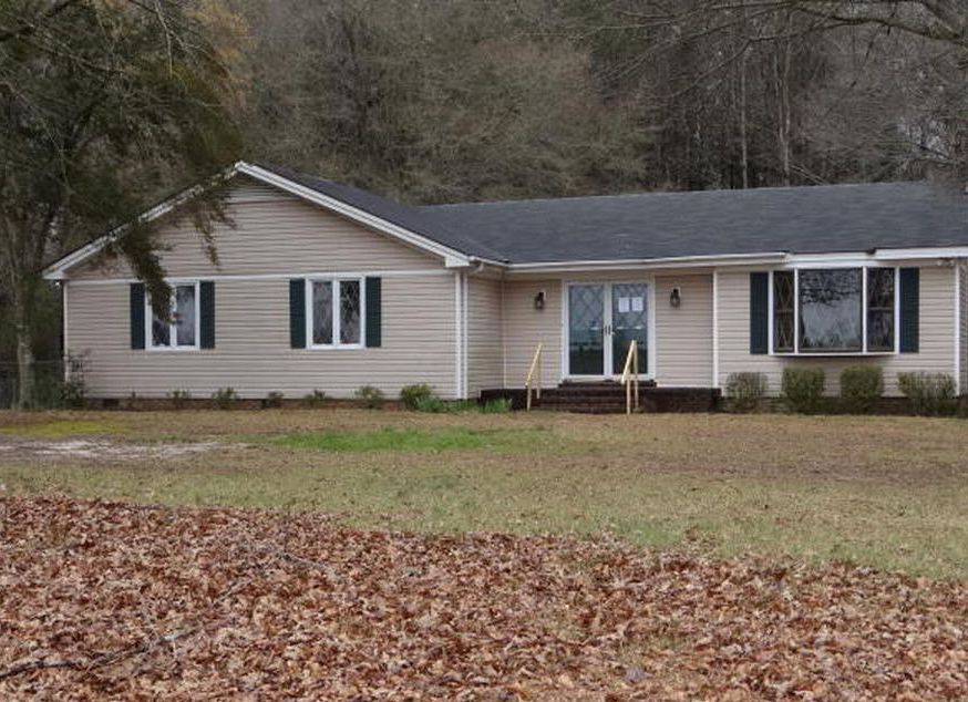 N Halifax Rd, Rocky Mount, NC 27804, Foreclosure 86,000 3BD / 2BH