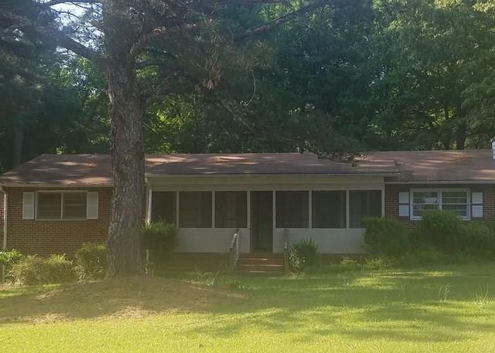 John Wesley Dr, Decatur, GA 30035, Foreclosure 48,500 3BD / 2BH