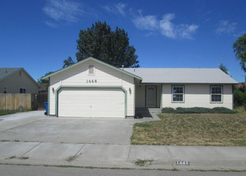 N Haskett St, Mountain Home, ID 83647, Foreclosure 144,900 3BD