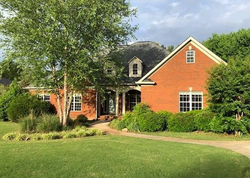 Etowah Dr Se, Rome, GA 30161, Foreclosure 274,900 4BD / 2BH