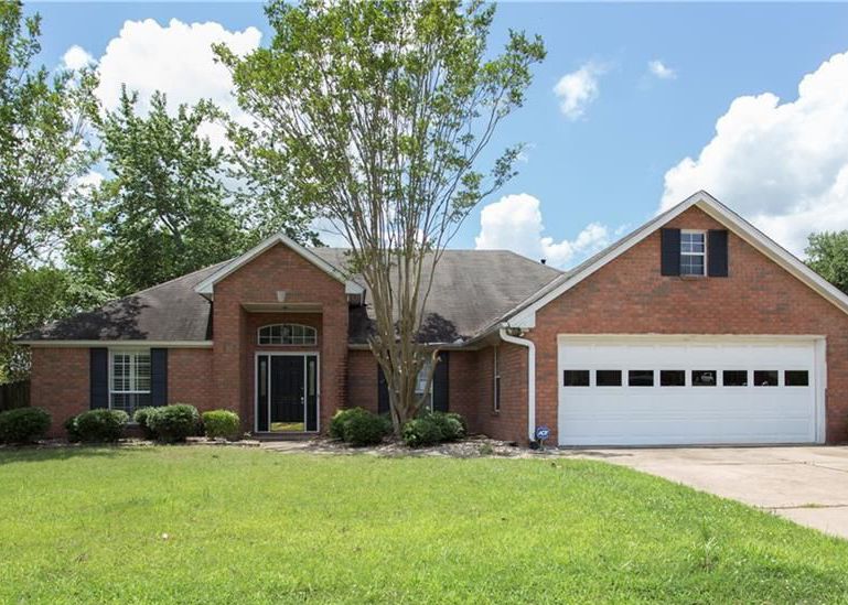 Woodmere Loop, Montgomery, AL 36117, Foreclosure 135,000 4BD / 2BH