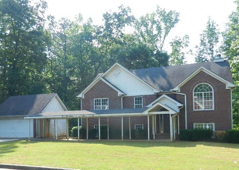 W Lake Dr Se, Conyers, GA 30094, Foreclosure 113,000 5BD / 3BH