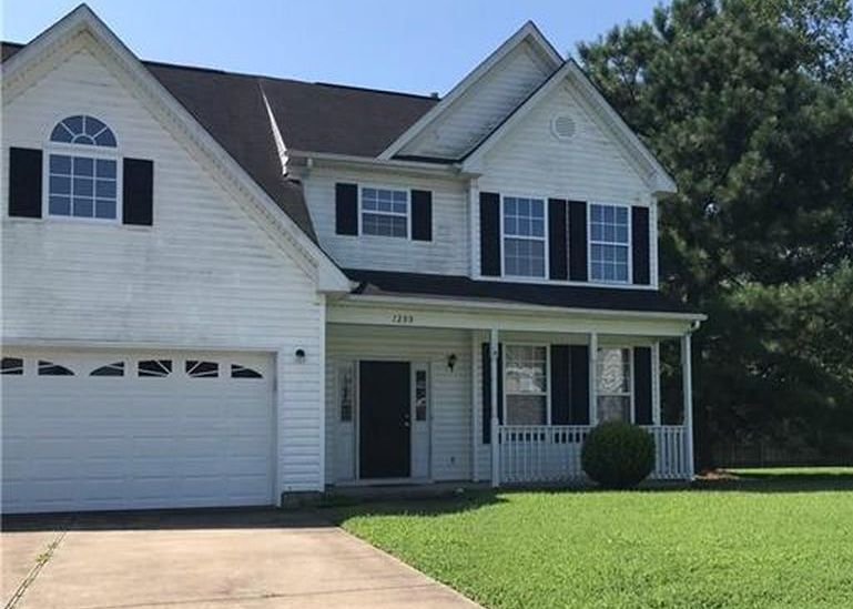Big Bethel Pl, Hampton, VA 23666, Foreclosure 240,000 4BD / 3BH