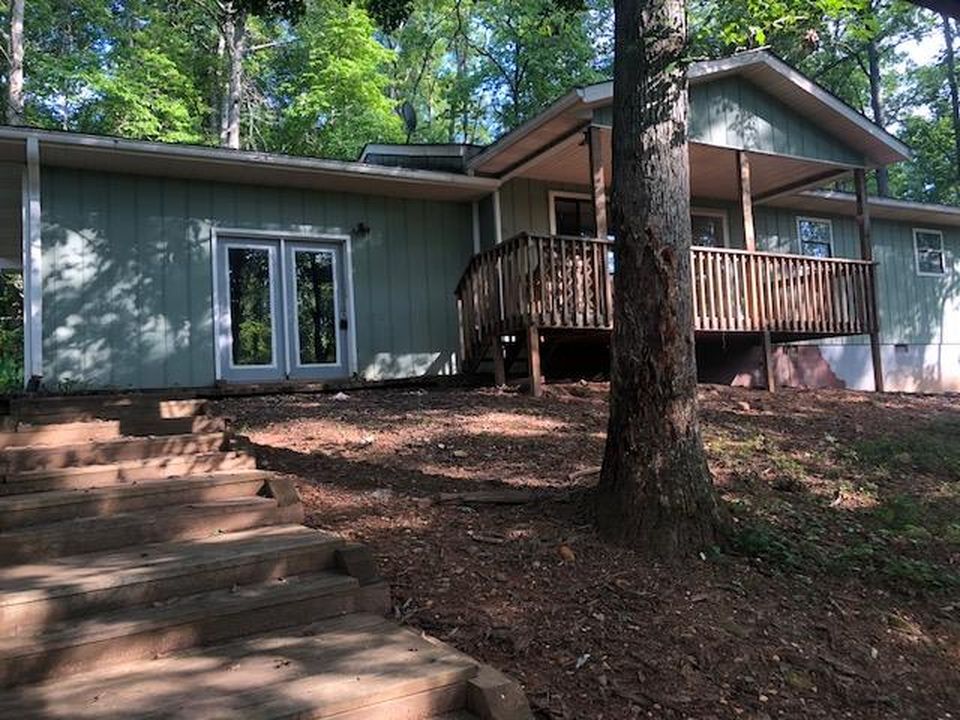 Beacon Hill Ln, Hayesville, NC 28904, Foreclosure 48,900 3BD / 1BH