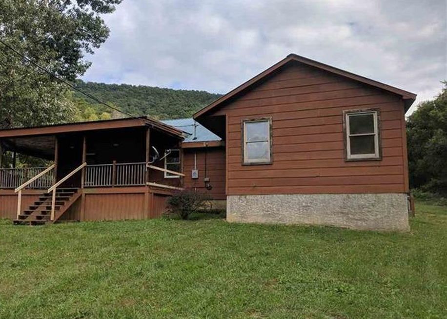 Sharp Rd, Sevierville, TN 37876, Foreclosure 105,000 2BD / 2BH