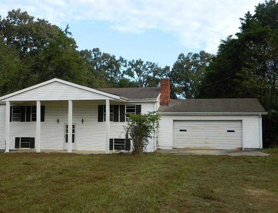 Odena Rd S, Sylacauga, AL 35150, Foreclosure 50,500 4BD / 7BH Foreclosure Listing 28821927