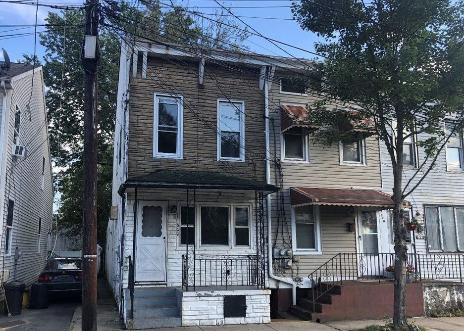 New Willow St, Trenton, NJ 08618, Foreclosure 34,900 3BD / 1.5BH Foreclosure Listing