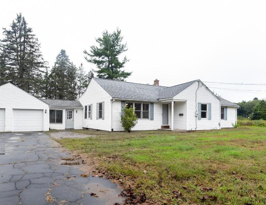 South Rd, Enfield, CT 06082, Foreclosure 70,000 3BD / 2BH