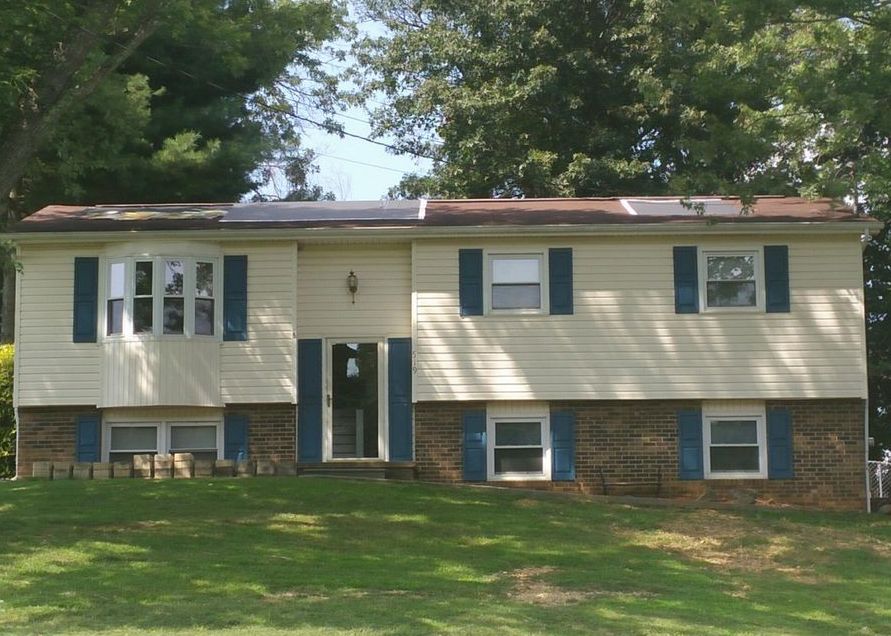 Old Gray Station Rd, Johnson City, TN 37615, Foreclosure 117,450 3BD / 2BH Foreclosure