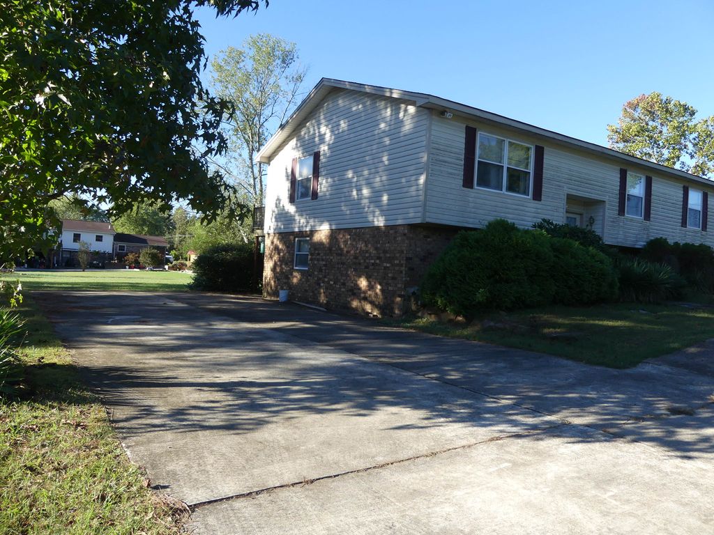 Tucker Rd, Rainsville, AL 35986, Foreclosure 125,000 5BD / 4BH