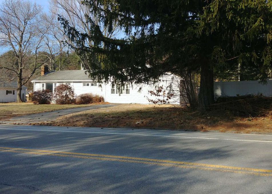 Sterling St, West Boylston, MA 01583, Foreclosure 359,900 3BD