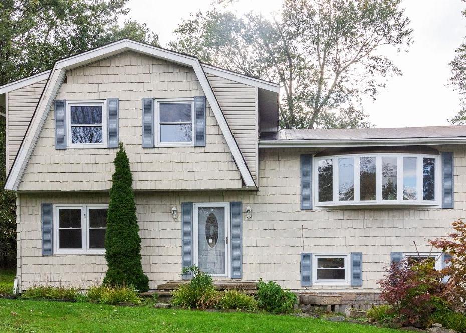 Conning Ave, Middletown, NY 10941, Foreclosure 234,900 4BD / 2BH
