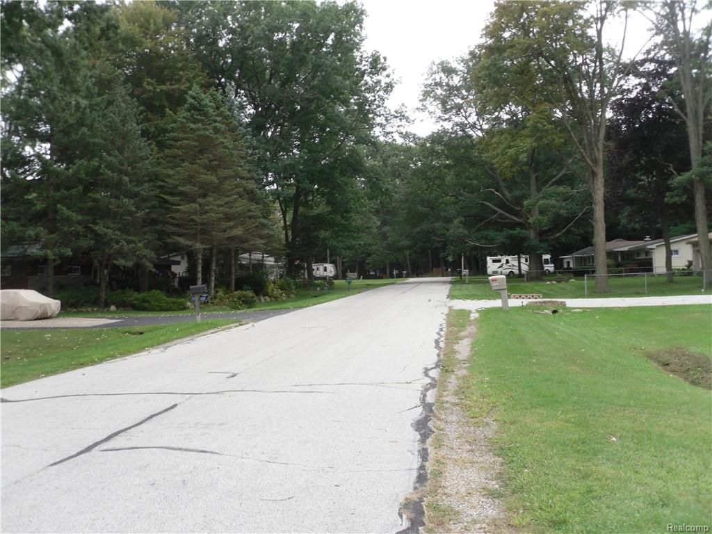 Darwin Ct, Port Huron, MI 48060, Foreclosure 110,000 2BD / 1BH