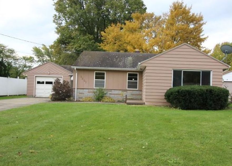 Kirk Rd, Youngstown, OH 44511, Foreclosure 34,900 3BD / 1BH