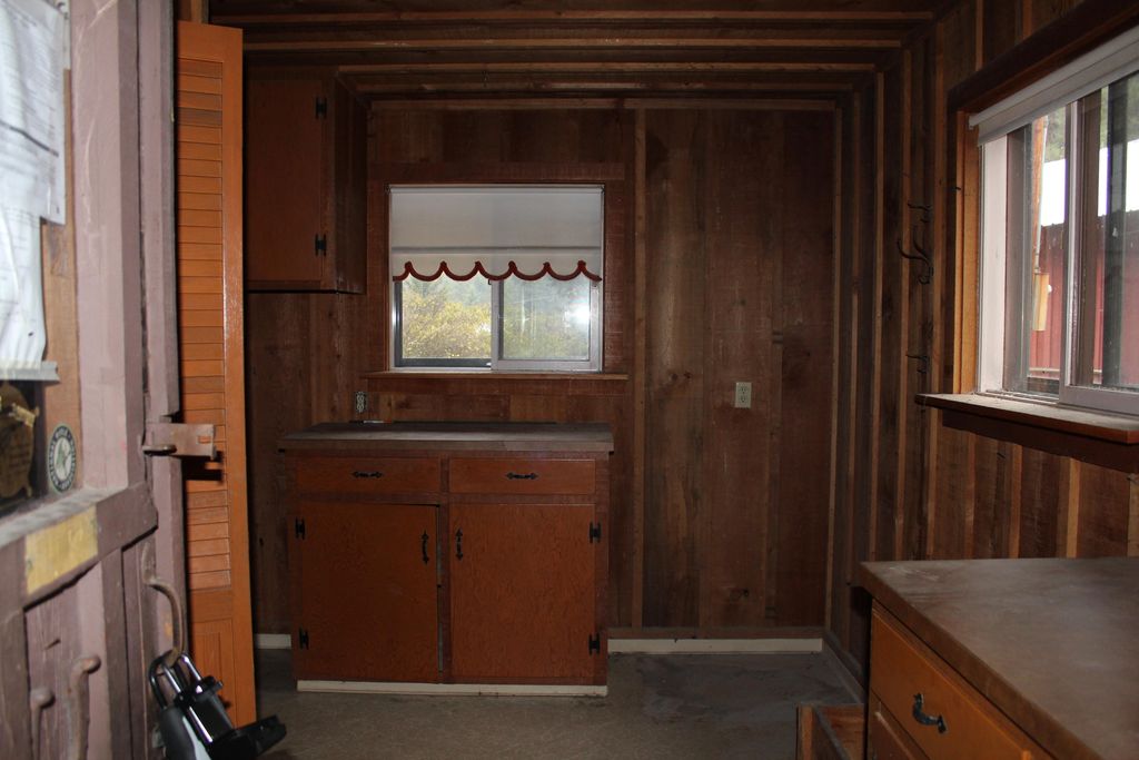 Sliderock Dr, Clinton, MT 59825, Foreclosure 220,000 5BD / 2BH