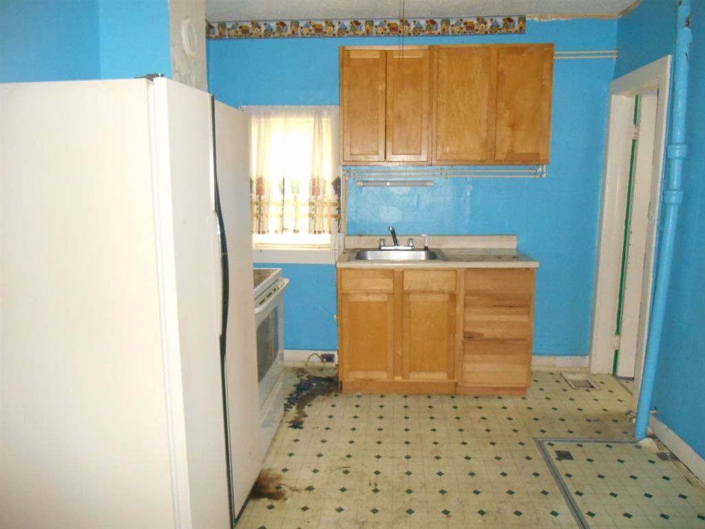 Liberty Ave, Massena, NY 13662, Foreclosure Call 2BD / 1BH Foreclosure Listing 28893789