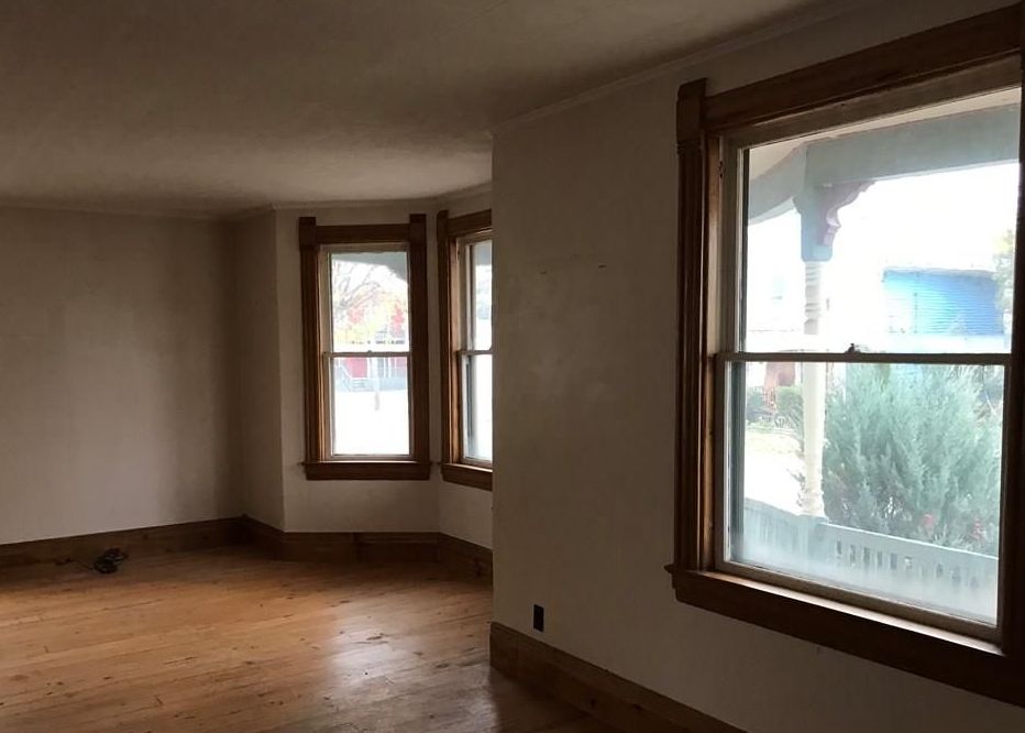 Hasbrouck St, Ogdensburg, NY 13669, Foreclosure 25,000 4BD / 2BH