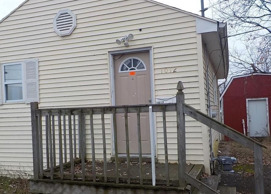 Knapp Ave, Flint, MI 48503, Foreclosure Call 1BD / 1BH