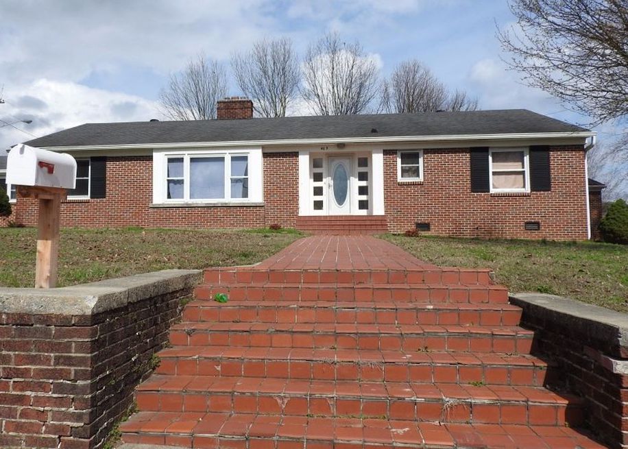 Third Ave E, Carthage, TN 37030, Foreclosure 379,900 5BD / 3BH Foreclosure Listing 28943122