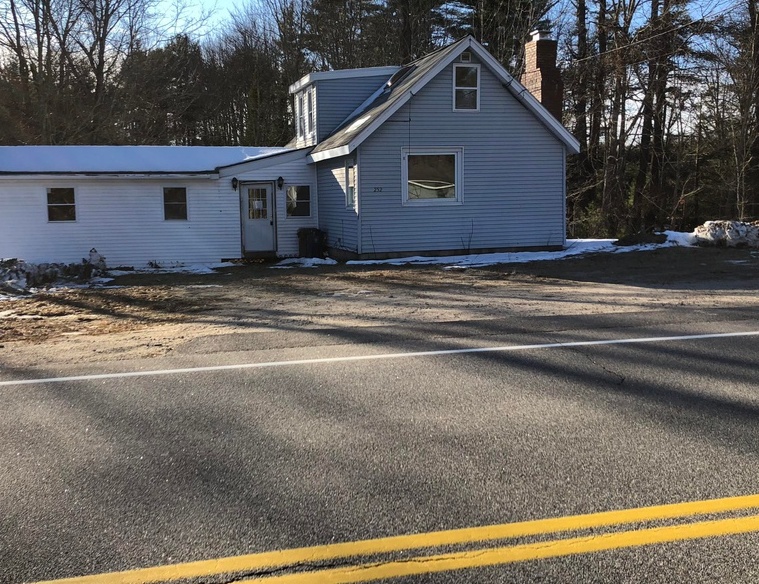 Buxton Rd, Saco, ME 04072, Foreclosure 109,900 3BD / 1BH
