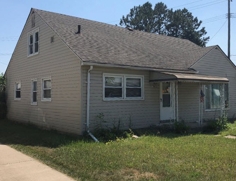 Delaware St, Roseville, MI 48066, Foreclosure 91,250 4BD / 2BH