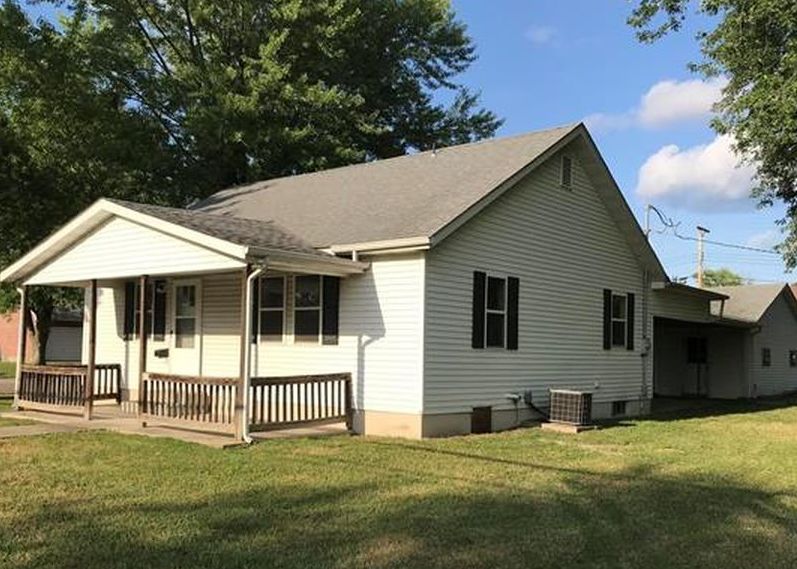 S 5th St, Owensville, MO 65066, Foreclosure 85,000 3BD / 1BH