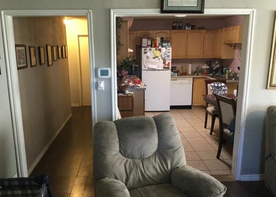 N 1000 W, Salt Lake City, UT 84116, Foreclosure 229,000 3BD / 2BH