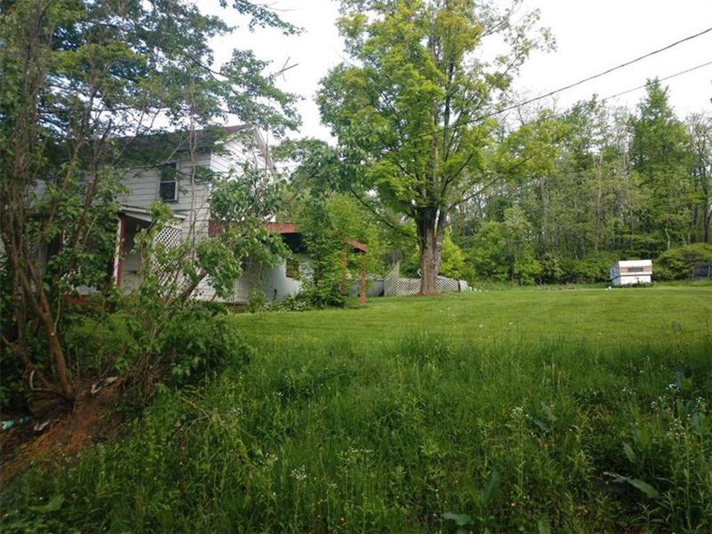 New Hope Rd, Slippery Rock, PA 16057, Foreclosure 64,900 2BD / 1BH