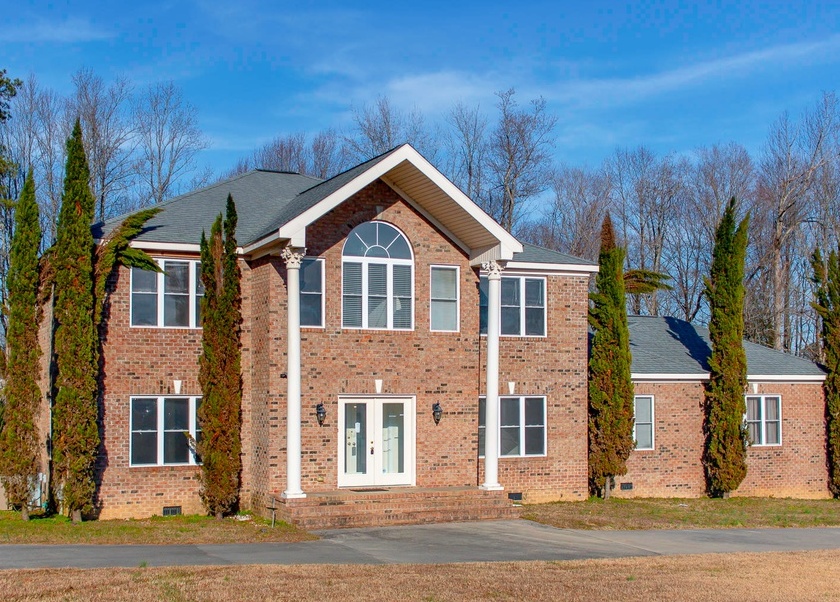 Pine Ridge Dr, Roanoke Rapids, NC 27870, Foreclosure 254,700 4BD