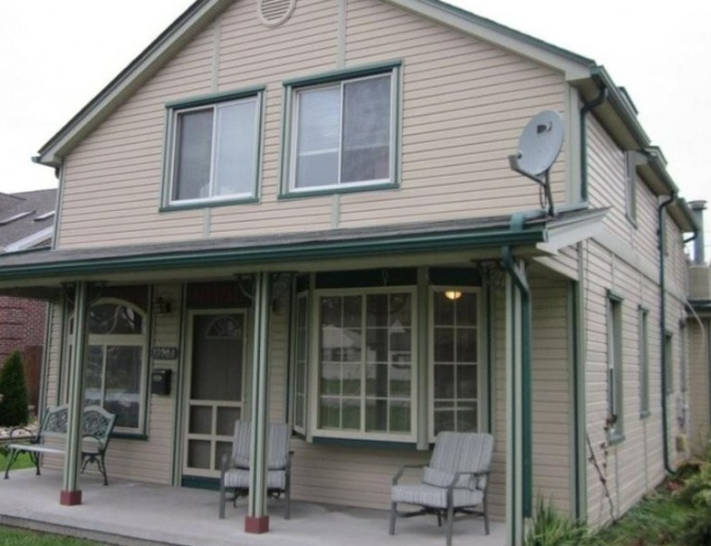 Martin Rd, Saint Clair Shores, MI 48081, Foreclosure 113,146 4BD