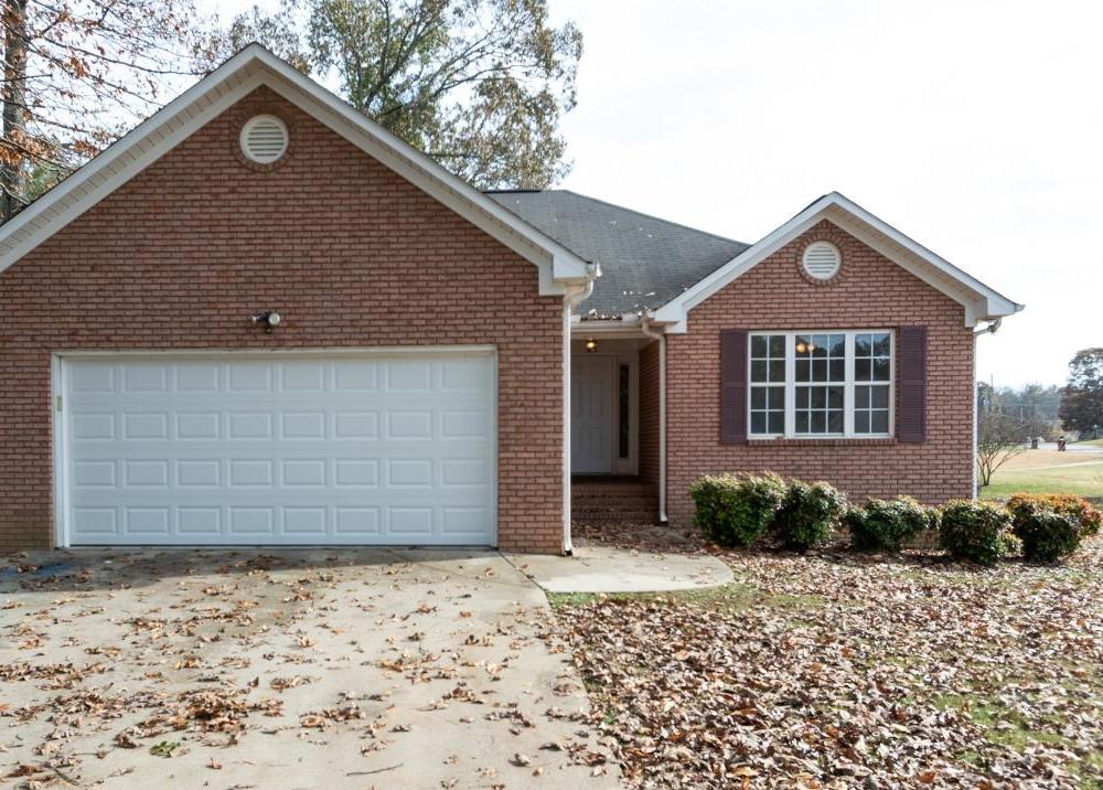 Bailey Loop Rd, Gardendale, AL 35071, Foreclosure 88,583 3BD / 2BH