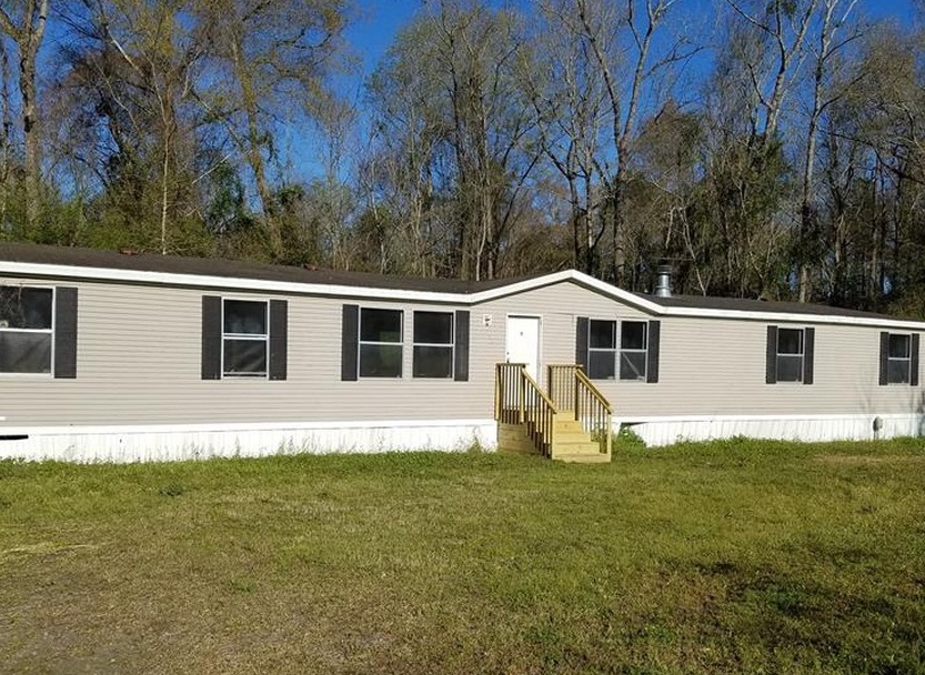 Hilliard Blvd, Vance, SC 29163, Foreclosure 24,900 4BD / 2BH