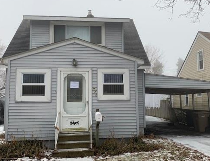 Emerson Ave, Pontiac, MI 48340, Foreclosure 21,000 4BD / 2BH