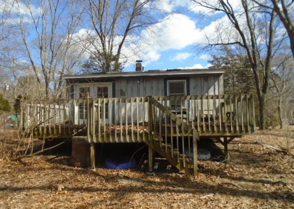 Rogers Lake Trl, Old Lyme, CT 06371, Foreclosure 145,000 1BD / 1BH