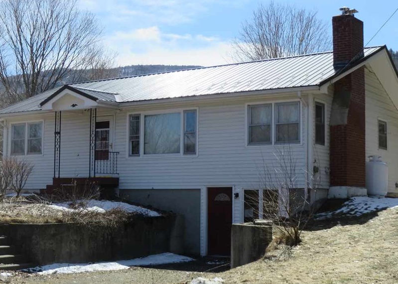 Vermont Route 15, Jeffersonville, VT 05464, Foreclosure 182,900