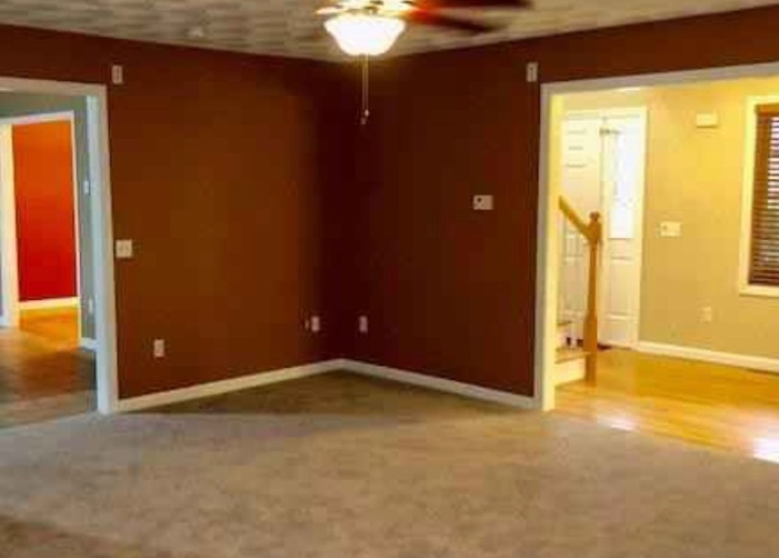 Valley View Rd, Sterling, CT 06377, Foreclosure 279,999 3BD / 3BH