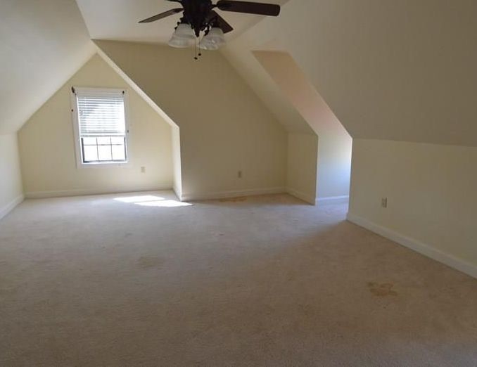 1st St, Cleveland, MS 38732, Foreclosure 199,000 5BD / 4BH