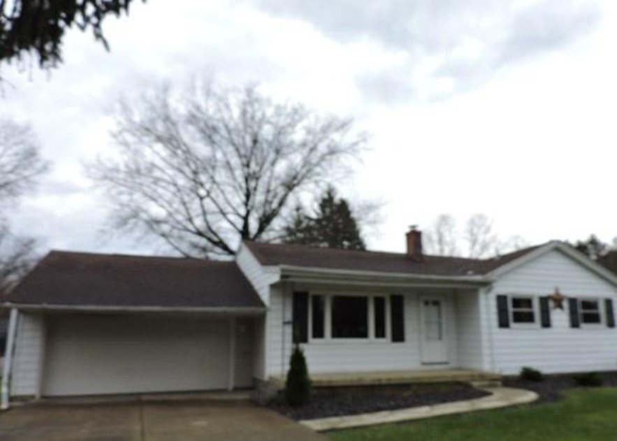 Wedgewood Dr, Youngstown, OH 44511, Foreclosure 93,566 3BD / 1.5BH