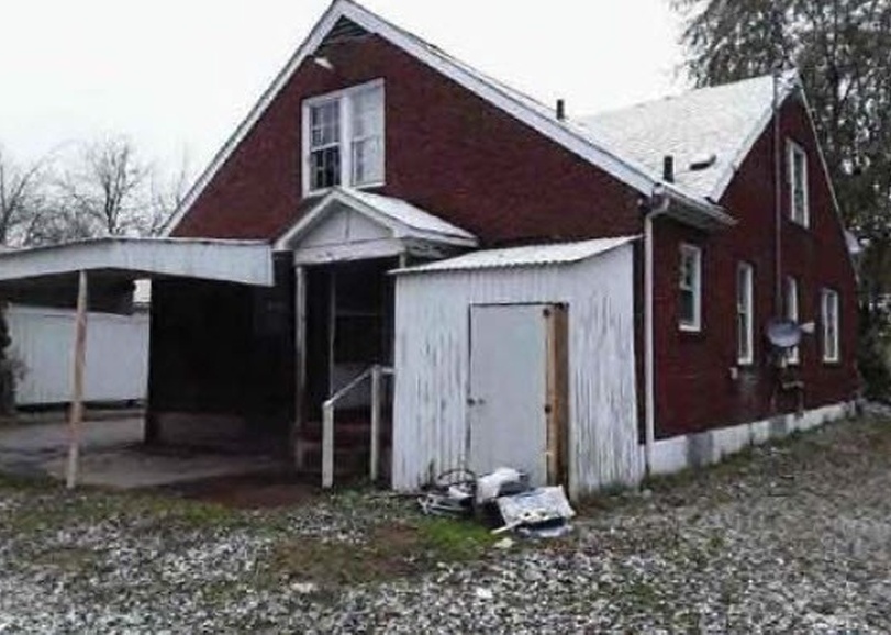 S 10th St, Mayfield, KY 42066, Foreclosure Call 3BD / 1.5BH Foreclosure Listing 29344259