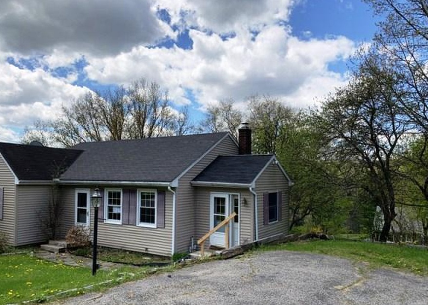 Westview Rd, Lanesboro, MA 01237, Foreclosure 105,000 2BD / 1BH
